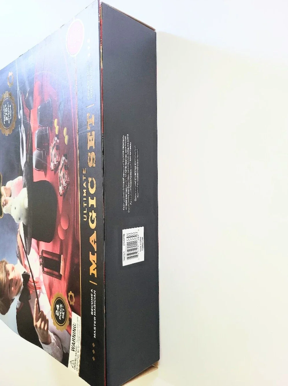 NIB FAO Schwarz Ultimate Magic Set 24 Piece Kit 275 Magic Tricks